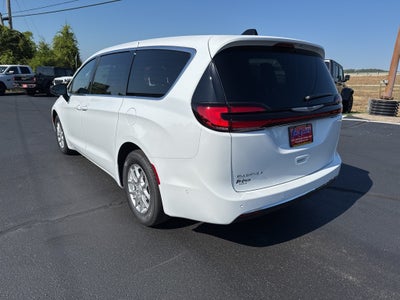 2025 Chrysler Pacifica PACIFICA SELECT