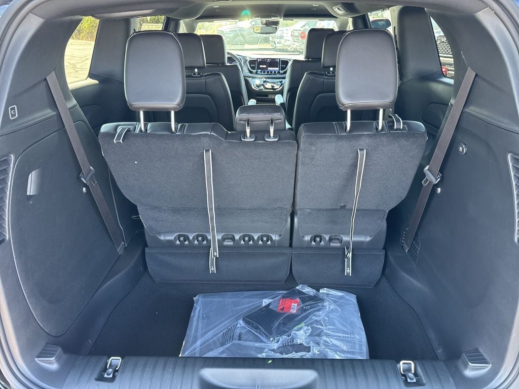 2026 Chrysler Pacifica PACIFICA SELECT