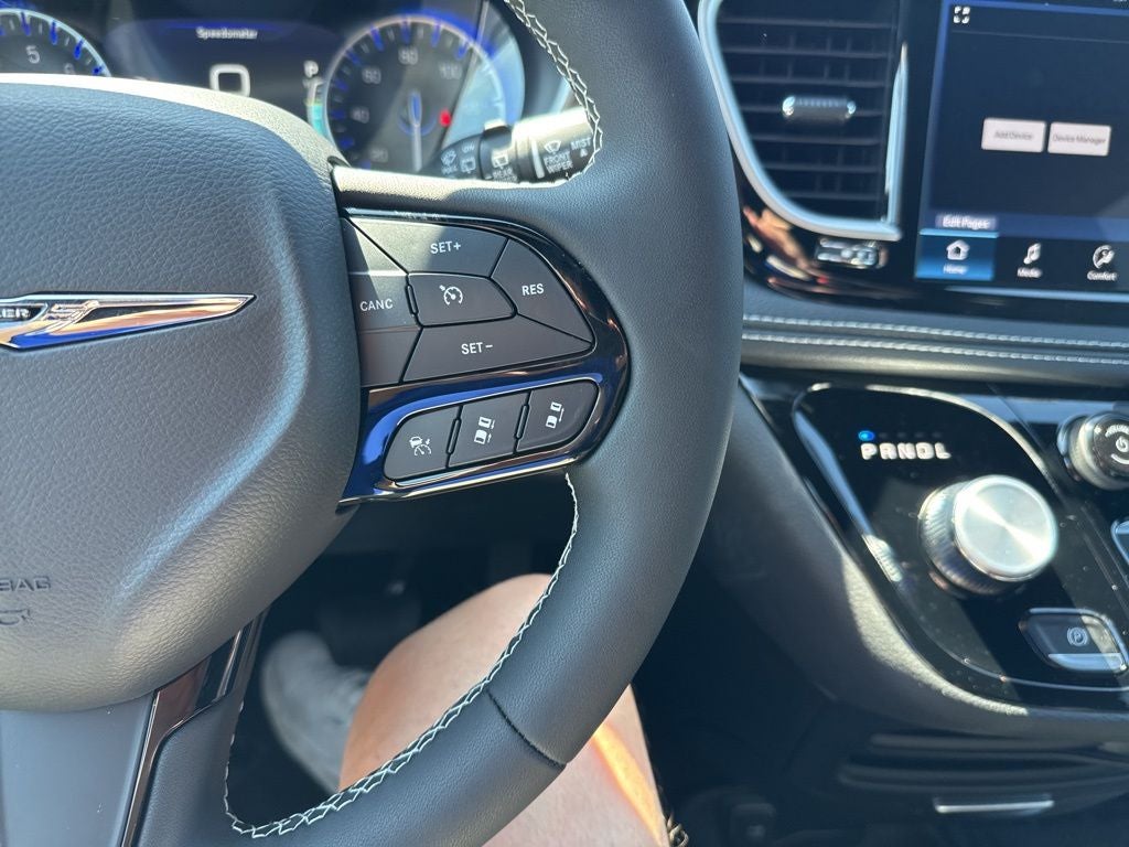 2026 Chrysler Pacifica PACIFICA SELECT