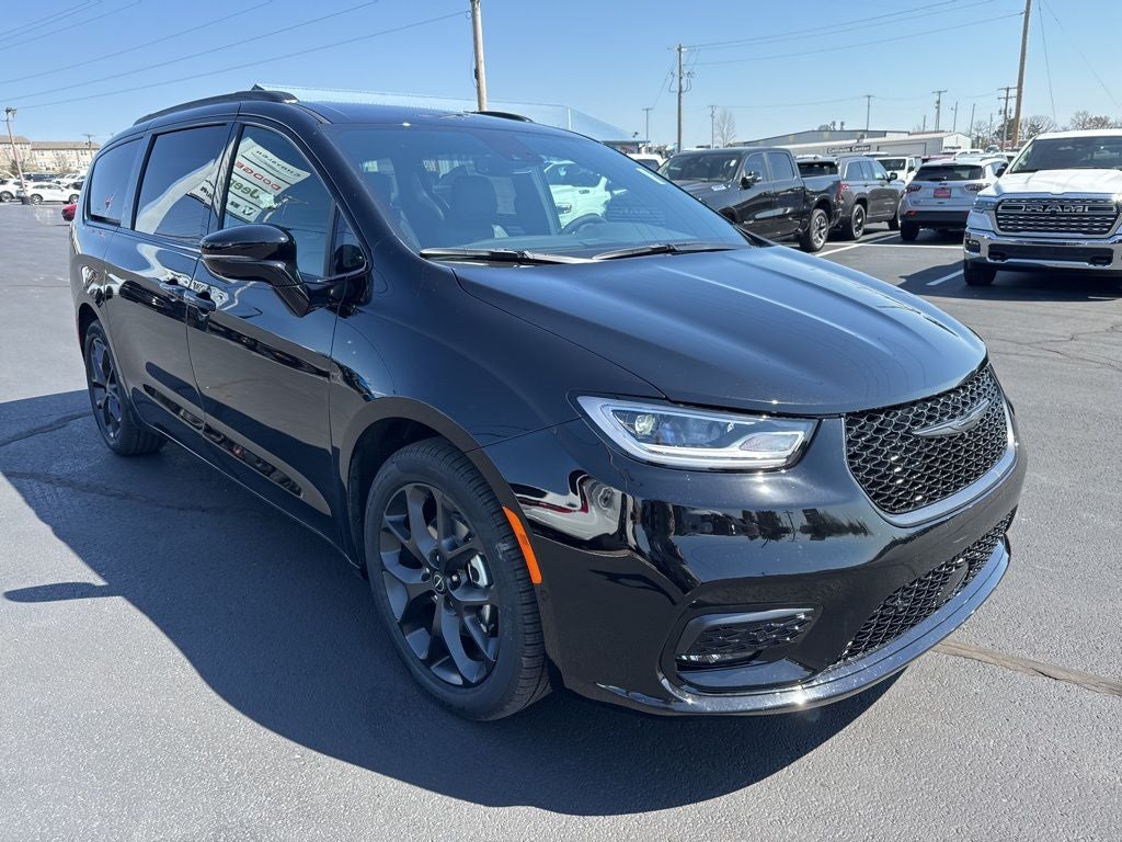 2026 Chrysler Pacifica PACIFICA SELECT