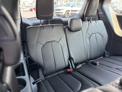 2026 Chrysler Voyager VOYAGER LX