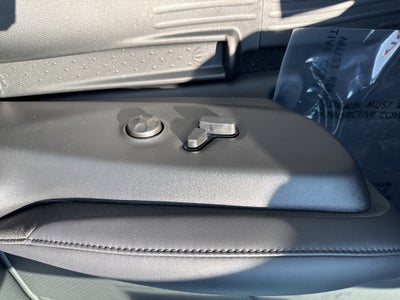 2026 Chrysler Voyager VOYAGER LX