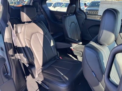 2026 Chrysler Voyager VOYAGER LX