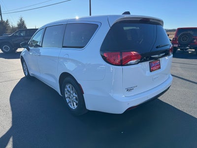 2026 Chrysler Voyager VOYAGER LX