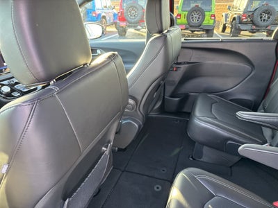 2026 Chrysler Voyager VOYAGER LX