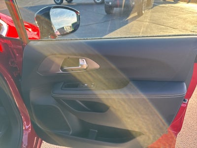 2026 Chrysler Voyager VOYAGER LX