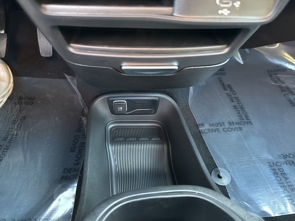 2026 Chrysler Voyager VOYAGER LX