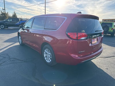 2026 Chrysler Voyager VOYAGER LX