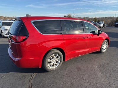 2026 Chrysler Voyager VOYAGER LX