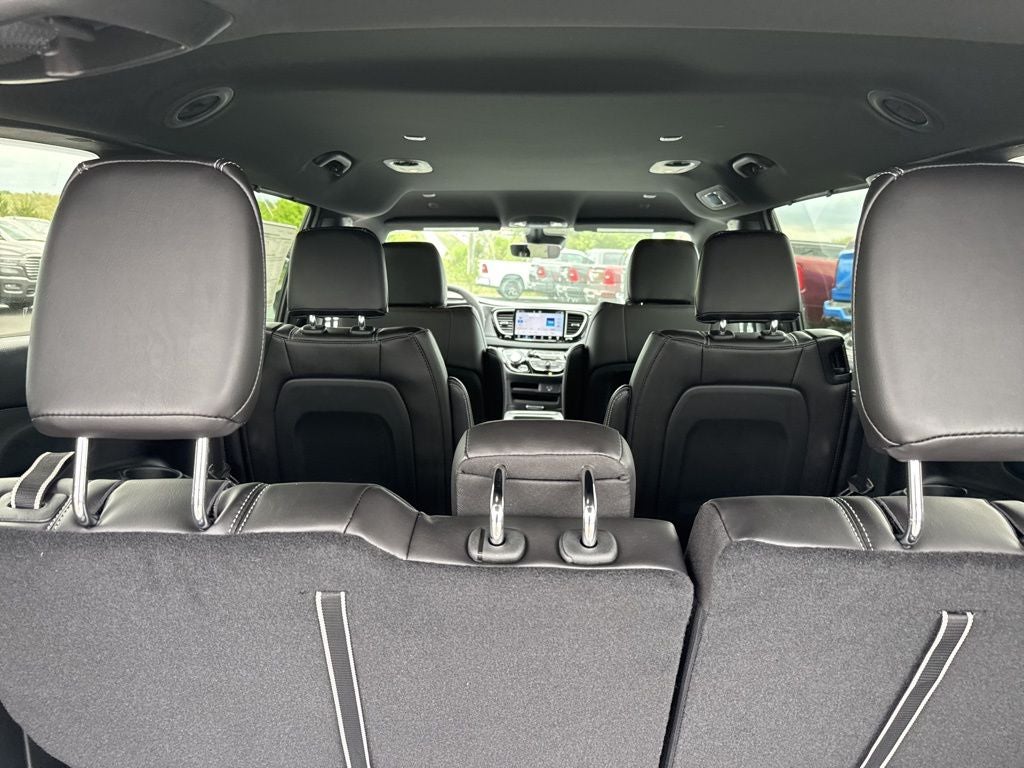 2026 Chrysler Voyager VOYAGER LX