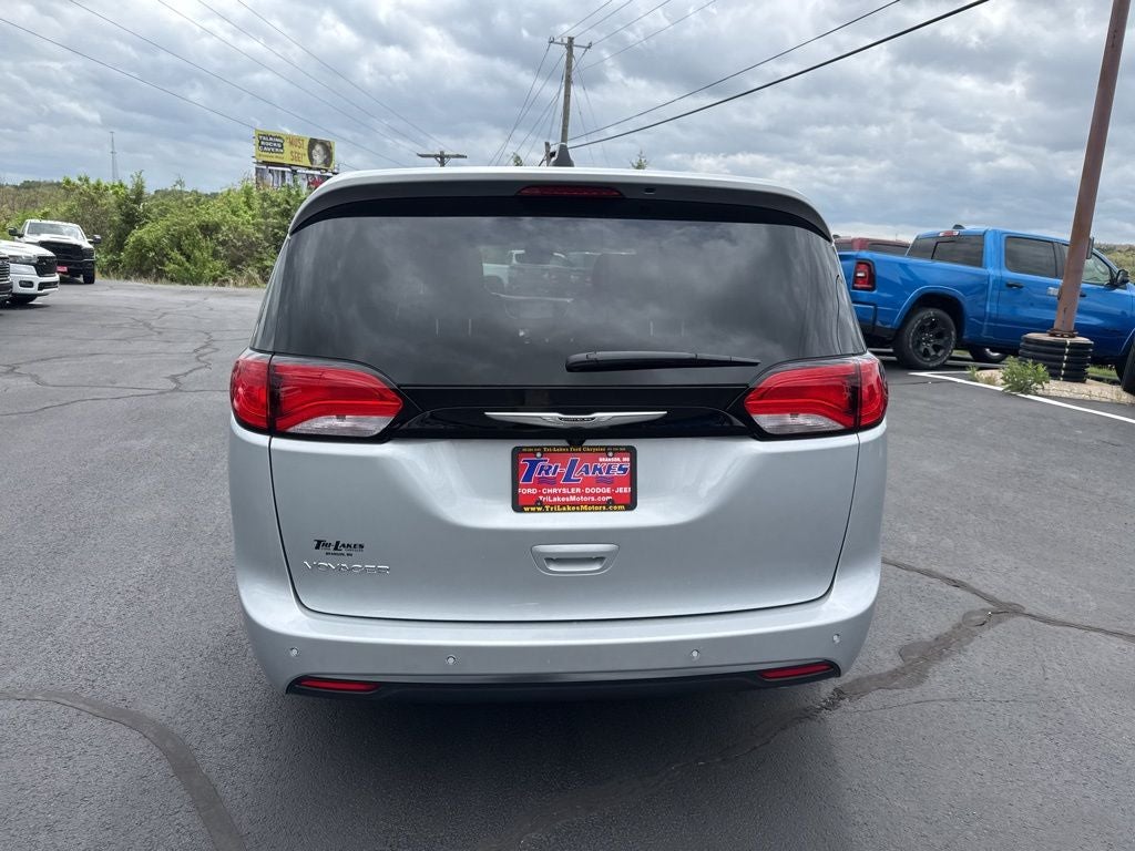 2026 Chrysler Voyager VOYAGER LX