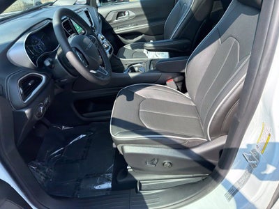 2027 Chrysler Pacifica PACIFICA LIMITED