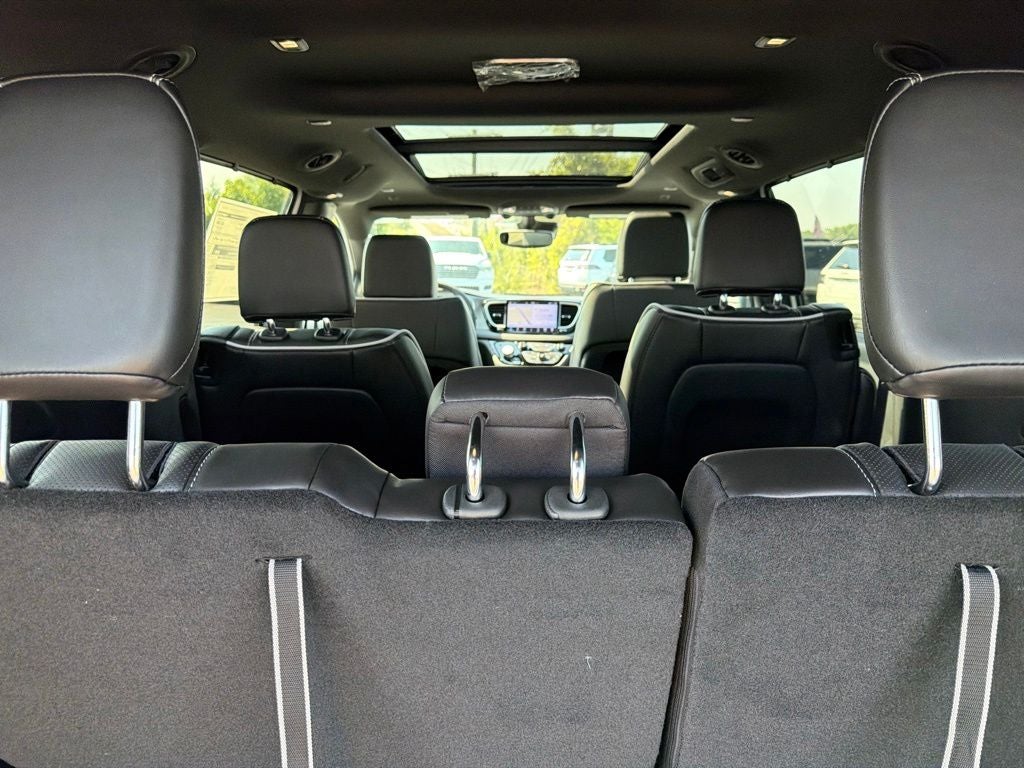 2027 Chrysler Pacifica PACIFICA LIMITED