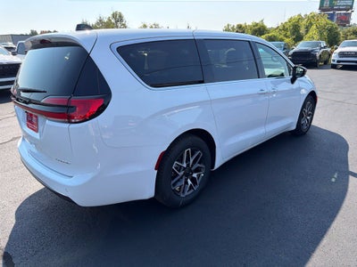 2027 Chrysler Pacifica PACIFICA LIMITED