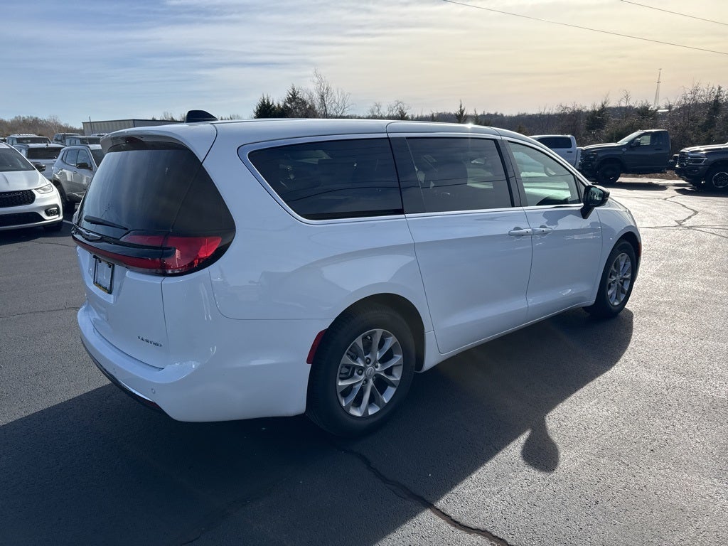 2026 Chrysler Pacifica PACIFICA LIMITED
