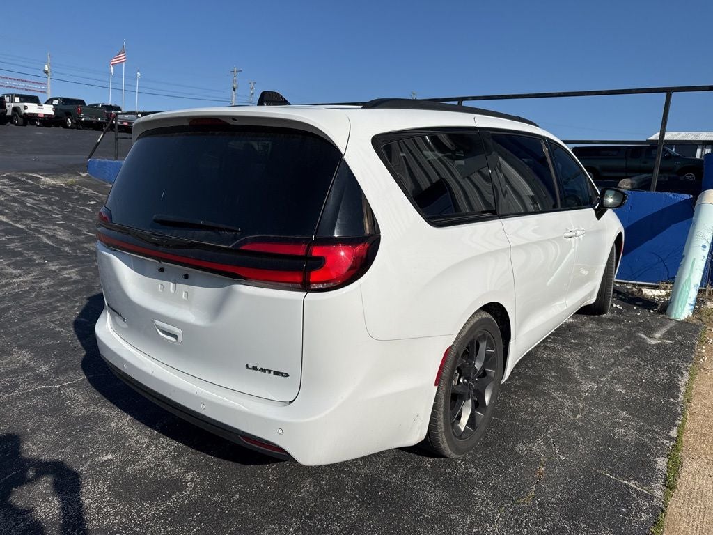 2025 Chrysler Pacifica Limited