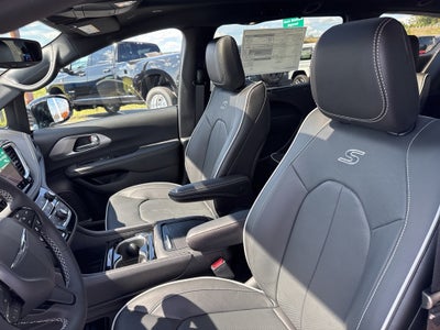 2026 Chrysler Pacifica PACIFICA LIMITED