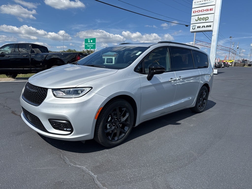 2026 Chrysler Pacifica PACIFICA LIMITED