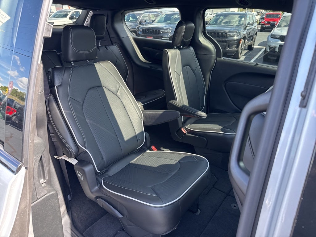 2026 Chrysler Pacifica PACIFICA LIMITED