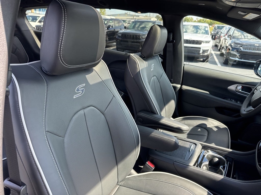 2026 Chrysler Pacifica PACIFICA LIMITED