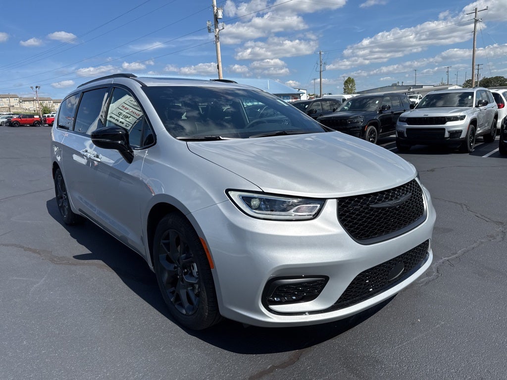 2026 Chrysler Pacifica PACIFICA LIMITED