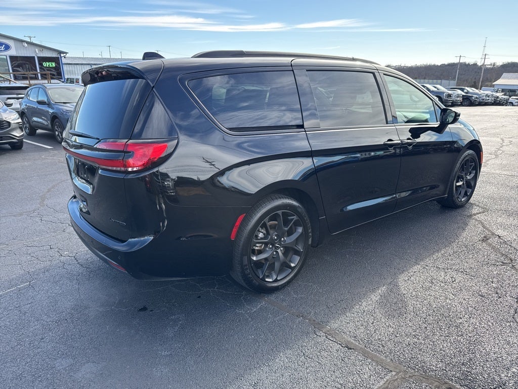 2025 Chrysler Pacifica Limited