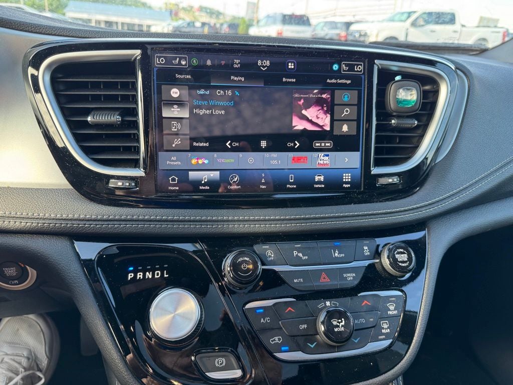 2026 Chrysler Pacifica Limited