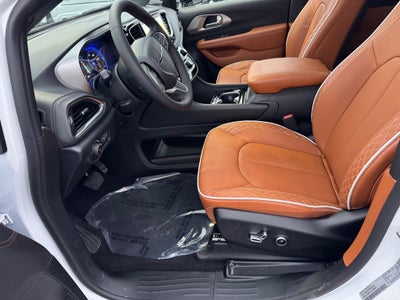 2026 Chrysler Pacifica PACIFICA PINNACLE