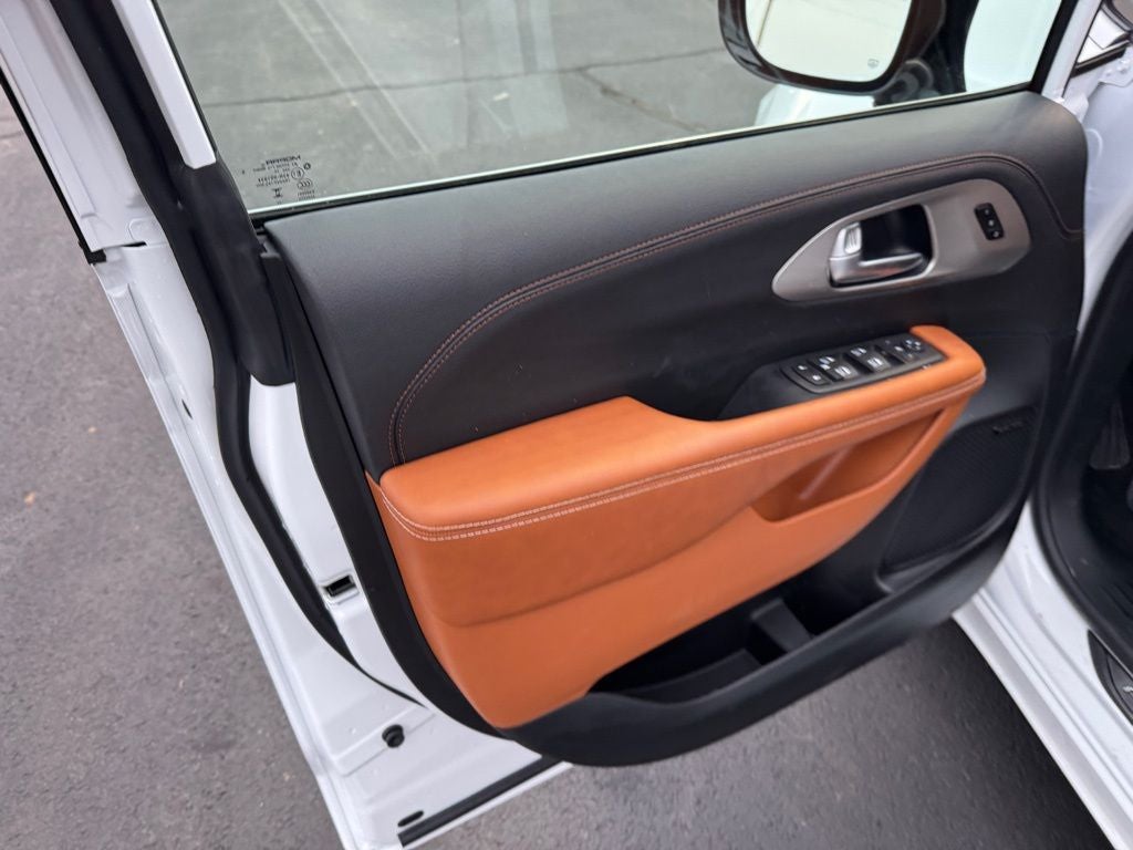 2026 Chrysler Pacifica PACIFICA PINNACLE