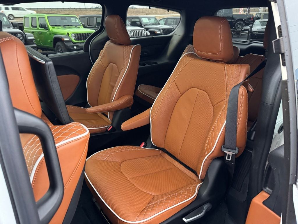 2026 Chrysler Pacifica PACIFICA PINNACLE