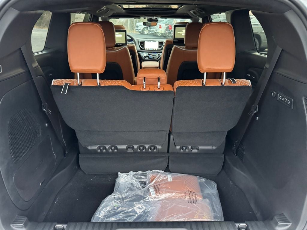 2026 Chrysler Pacifica PACIFICA PINNACLE