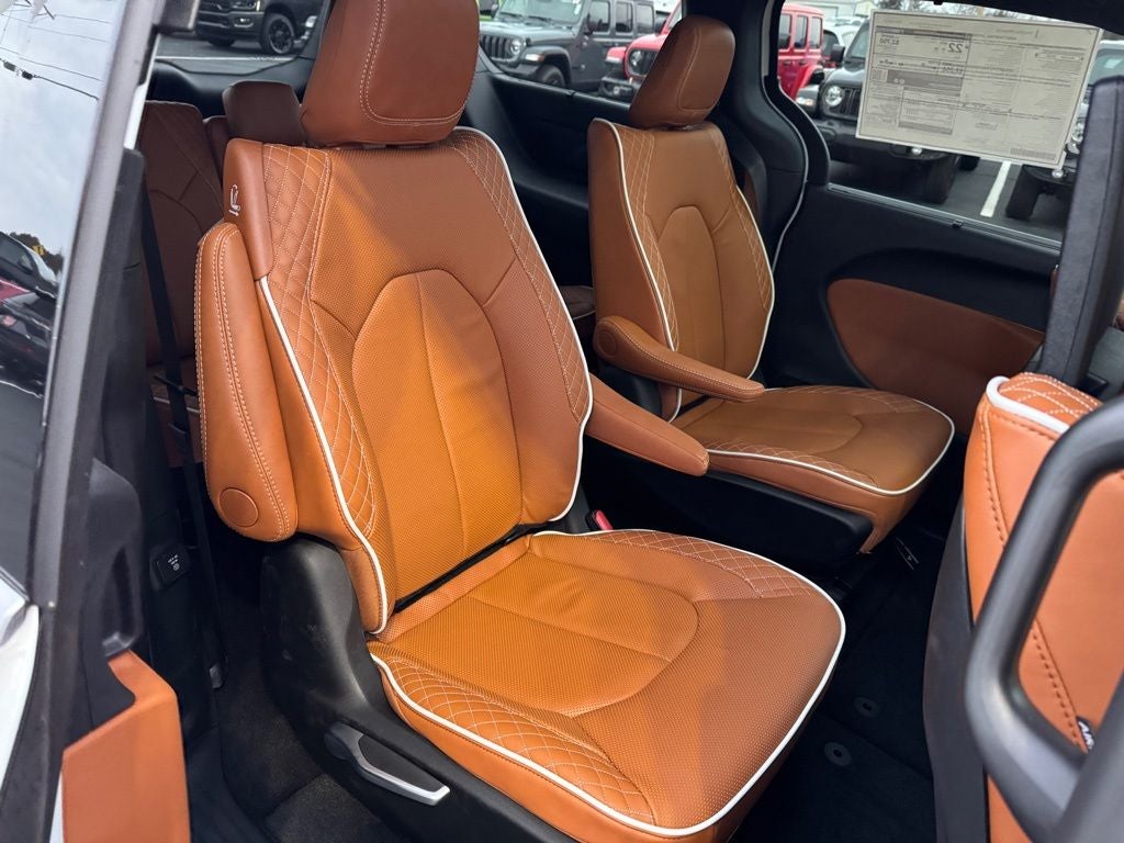 2026 Chrysler Pacifica PACIFICA PINNACLE