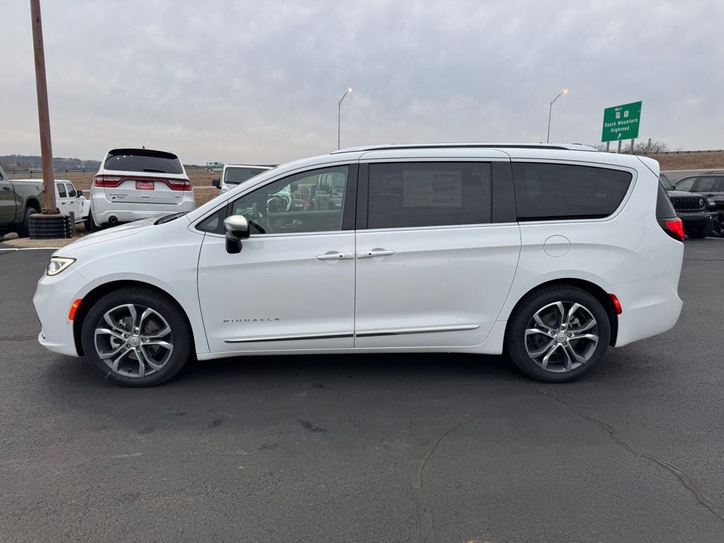 2026 Chrysler Pacifica PACIFICA PINNACLE