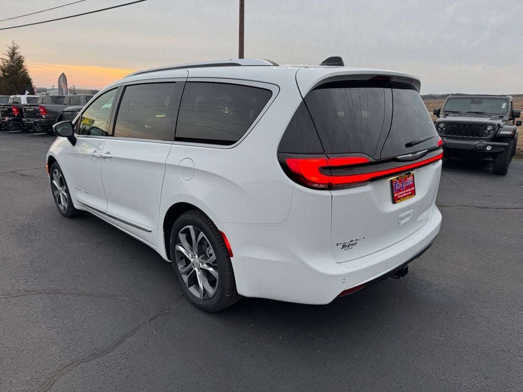2026 Chrysler Pacifica PACIFICA PINNACLE