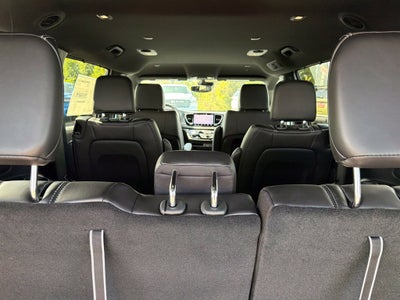 2027 Chrysler Pacifica PACIFICA SELECT AWD