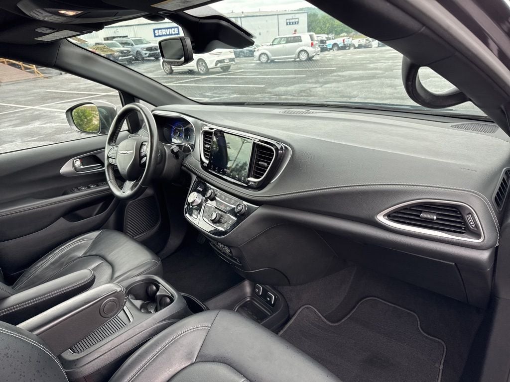 2021 Chrysler Pacifica Touring L AWD