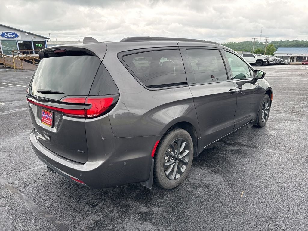 2021 Chrysler Pacifica Touring L AWD