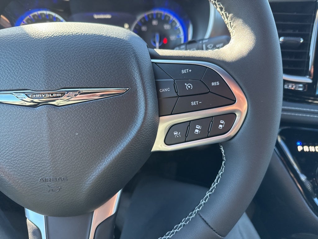 2026 Chrysler Pacifica PACIFICA SELECT AWD