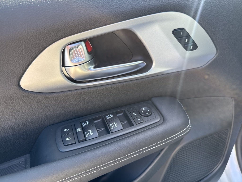 2026 Chrysler Pacifica PACIFICA LIMITED AWD