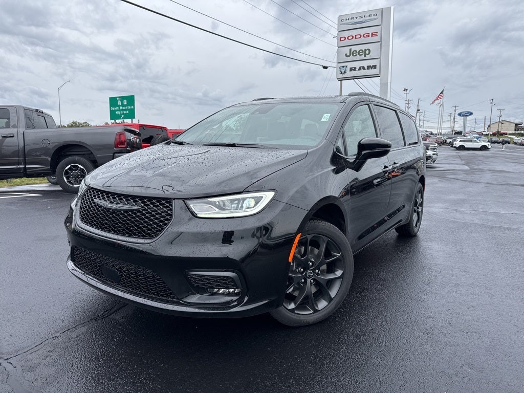 2026 Chrysler Pacifica PACIFICA LIMITED AWD