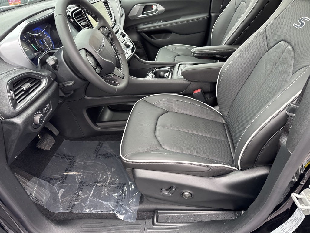 2026 Chrysler Pacifica PACIFICA LIMITED AWD