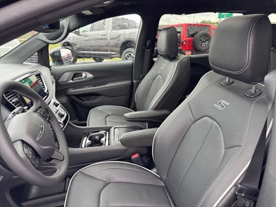 2026 Chrysler Pacifica PACIFICA LIMITED AWD
