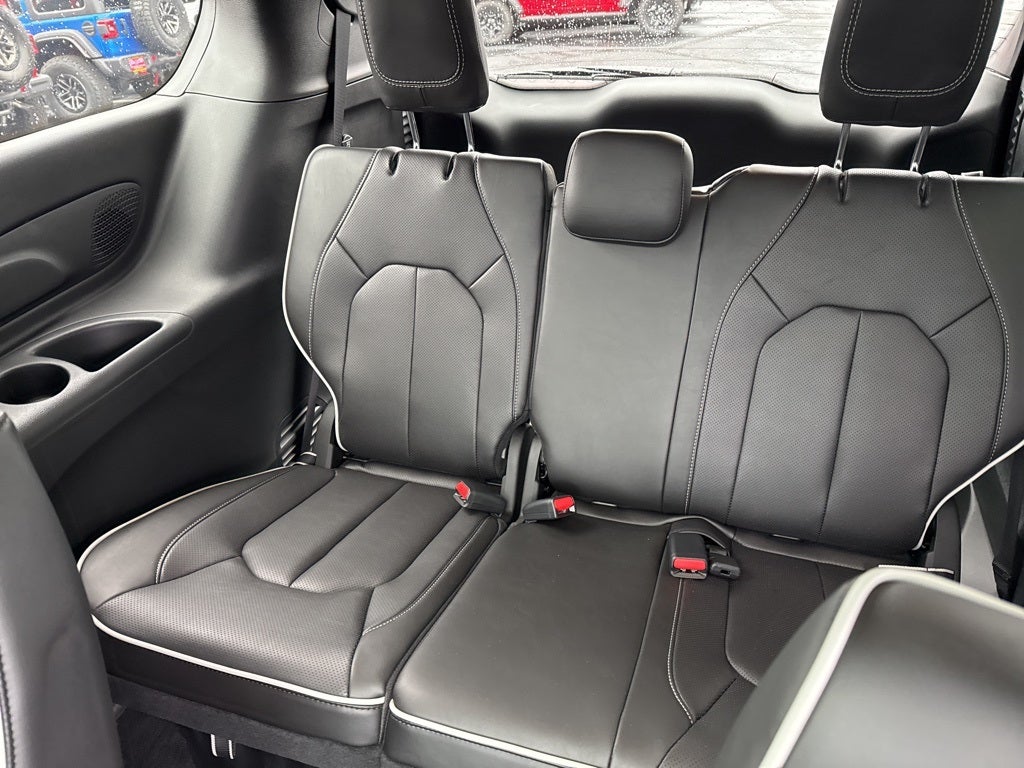 2026 Chrysler Pacifica PACIFICA LIMITED AWD