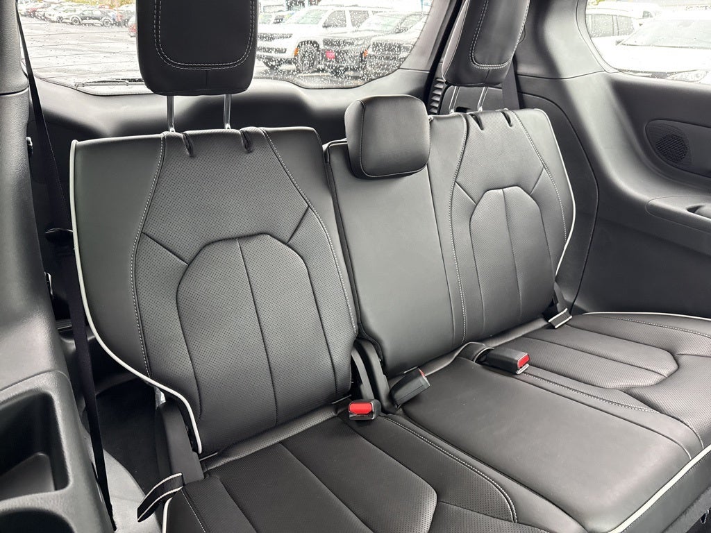 2026 Chrysler Pacifica PACIFICA LIMITED AWD