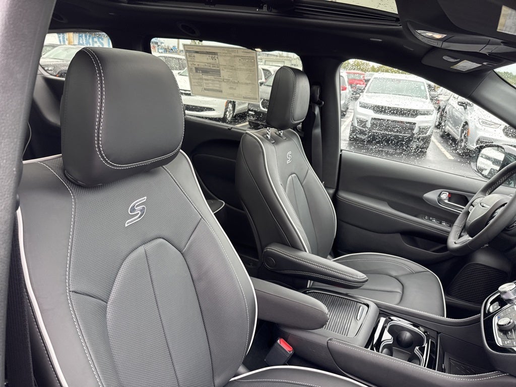 2026 Chrysler Pacifica PACIFICA LIMITED AWD