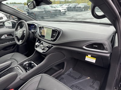 2026 Chrysler Pacifica PACIFICA LIMITED AWD