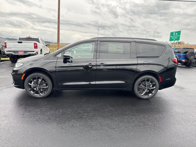 2026 Chrysler Pacifica PACIFICA LIMITED AWD