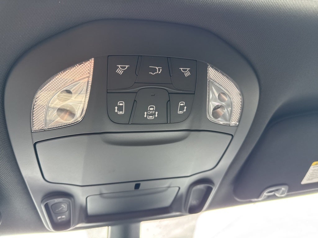 2026 Chrysler Pacifica PACIFICA LIMITED AWD