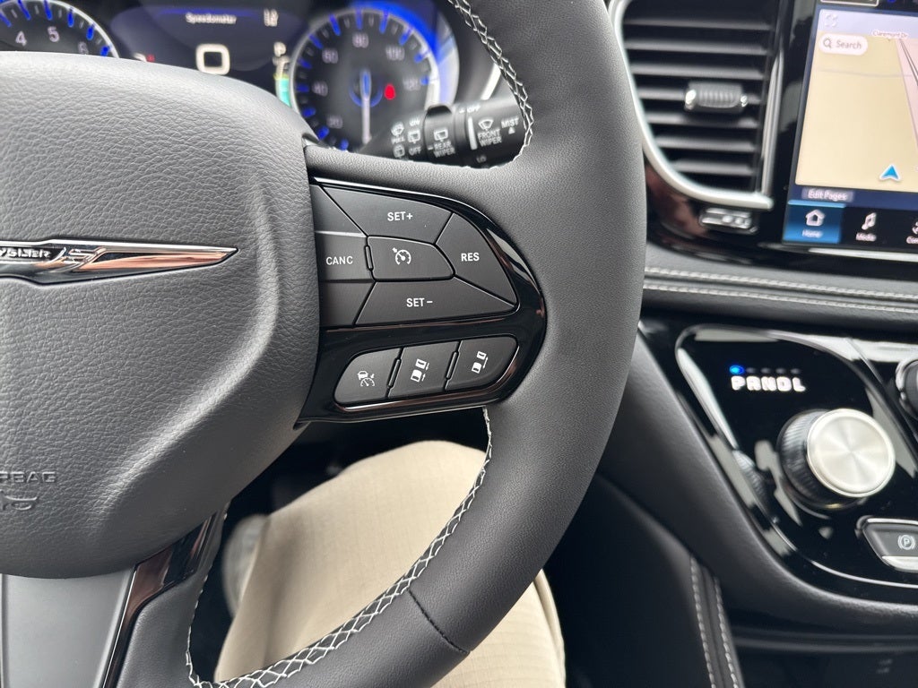 2026 Chrysler Pacifica PACIFICA LIMITED AWD