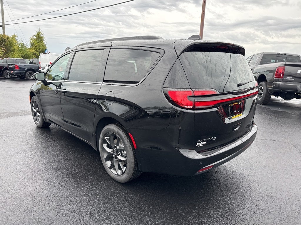 2026 Chrysler Pacifica PACIFICA LIMITED AWD